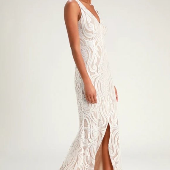 Lulus Ivory/Nude Lace Maxi Dress (XS, NWOT) - Picture 2 of 3